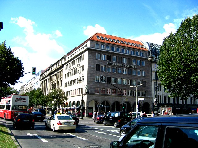 Ecke Unter den Linden / Friedrichstraße
